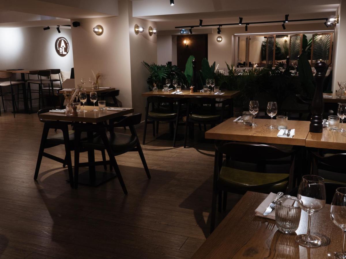 Auberge Du Lyonnais Annecy Ngoại thất bức ảnh
