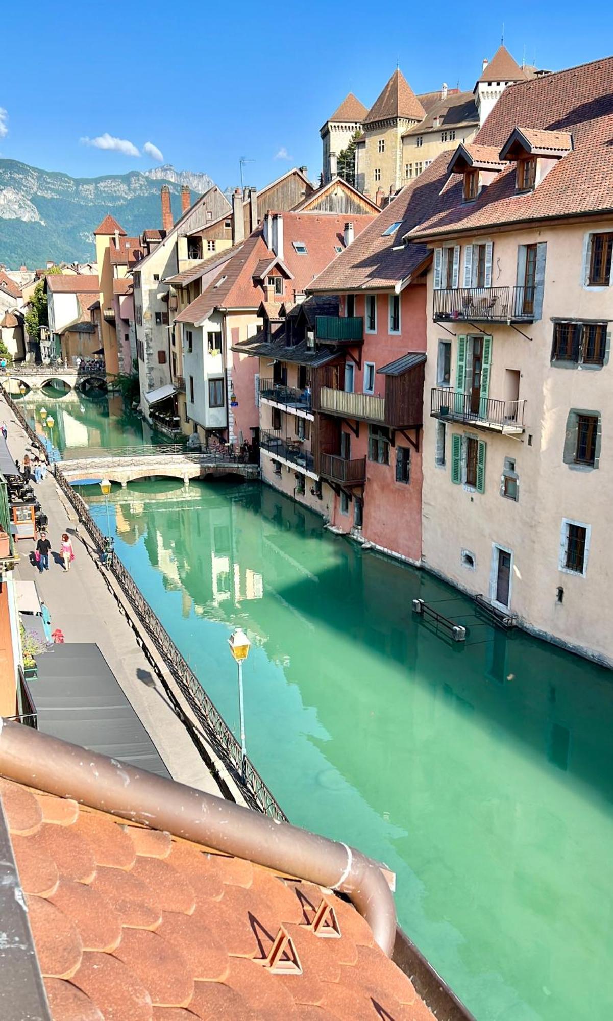 Auberge Du Lyonnais Annecy Ngoại thất bức ảnh