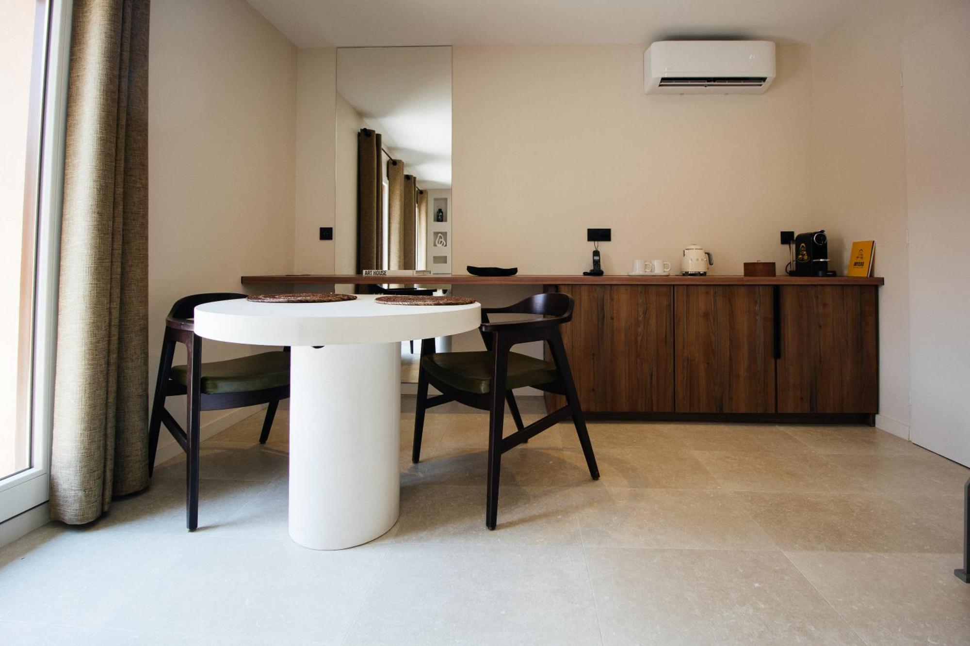 Auberge Du Lyonnais Annecy Ngoại thất bức ảnh